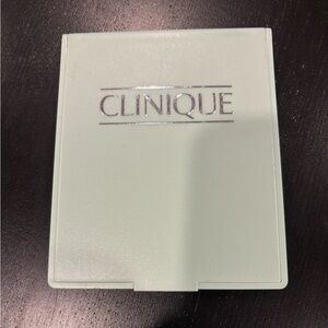 Vintage Clinique Compact Mirror 3 1/2”x 4 1/2” Light Green